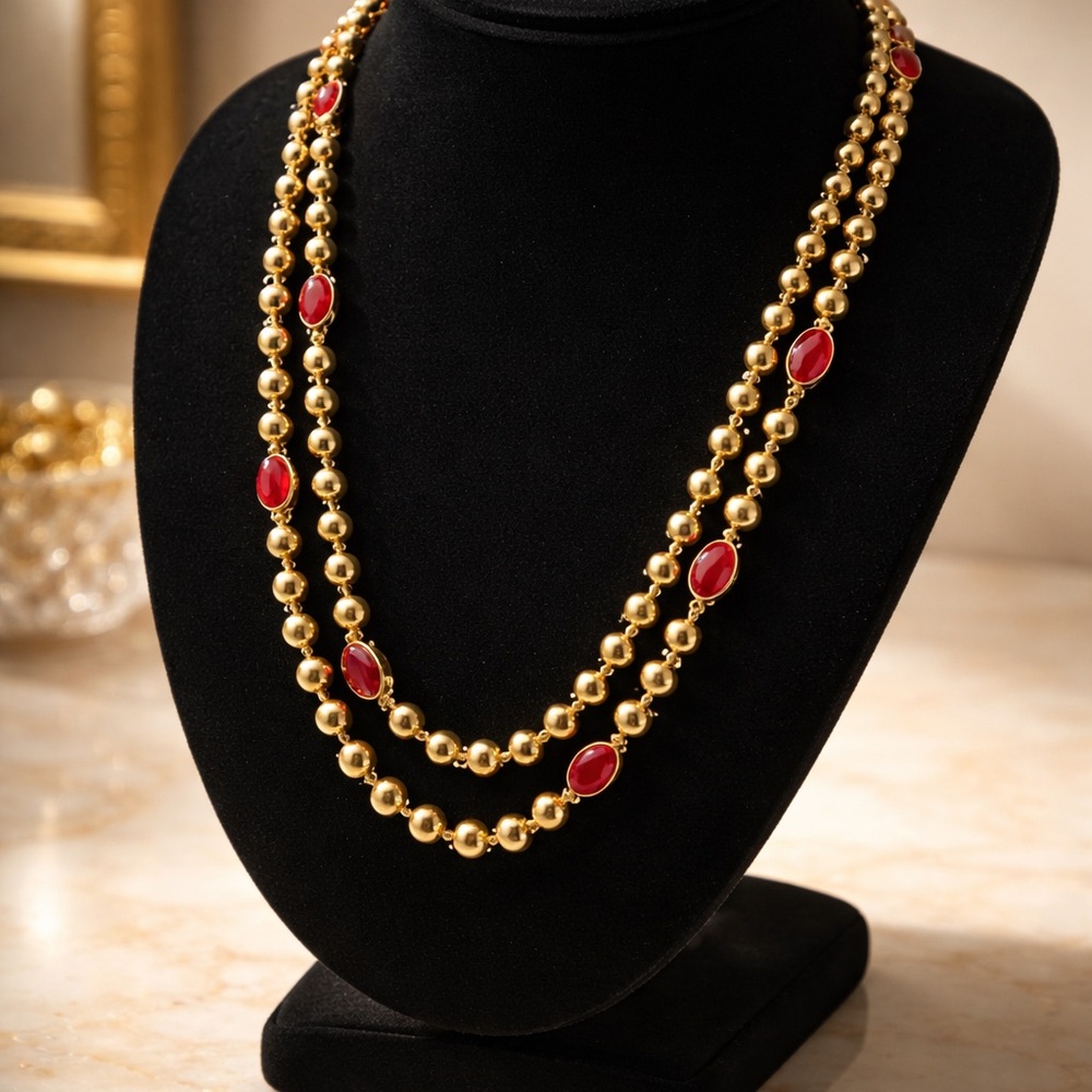 Elegant Gold and Red Beaded Necklace
